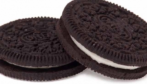 GRANDI E PICCINI VITTIMA DEI BISCOTTI OREO: LA DROGA DEI JUNKFOOD - 24/10/2013