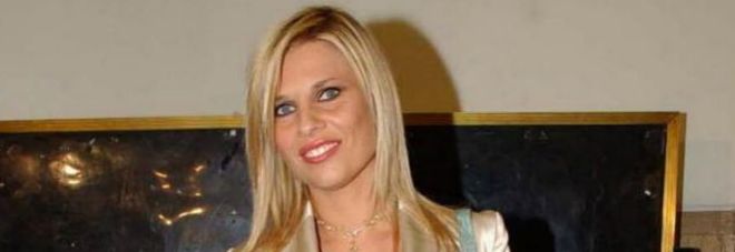 GF VIP, PARLA LAURA FREDDI: ''SONO ENTRATA IN UN BRUTTO VORTICE, HO DOVUTO LOTTARE'' - 17/11/2016