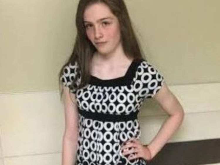 ''NONNA POSSO VENIRE A MANGIARE DA TE?'' POCO DOPO MUORE A 16 ANNI DI FAME - 12/12/2016