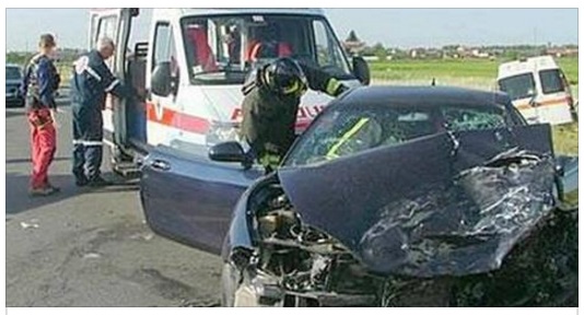 FERLAINO COINVOLTO IN UN TERRIBILE INCIDENTE IN TANGENZIALE, CI SONO FERITI - 14/12/2016