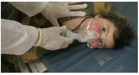 STRAGE DI BAMBINI CON IL GAS: NEANCHE DIO RIUSCIREBBE A GUARDARE QUESTO SCEMPIO - 05/04/2017