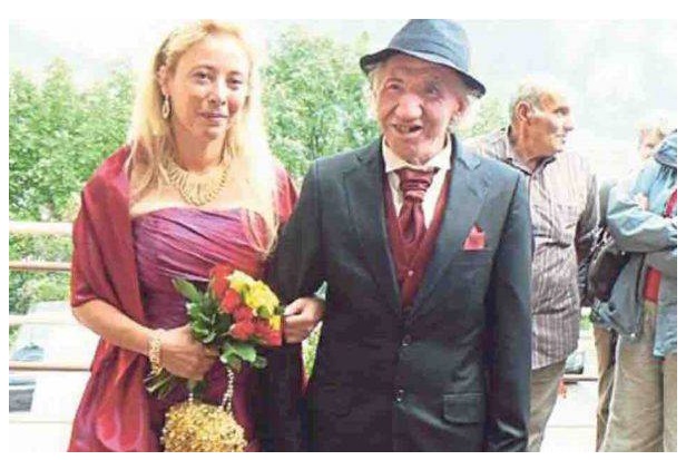 SPOSA UN MILIONARIO, DOPO LA SUA MORTE TUTTI SCOPRONO CHE ERA UN VERO GENIO: PER LEI L'AMARA SORPRESA - 07/06/2017
