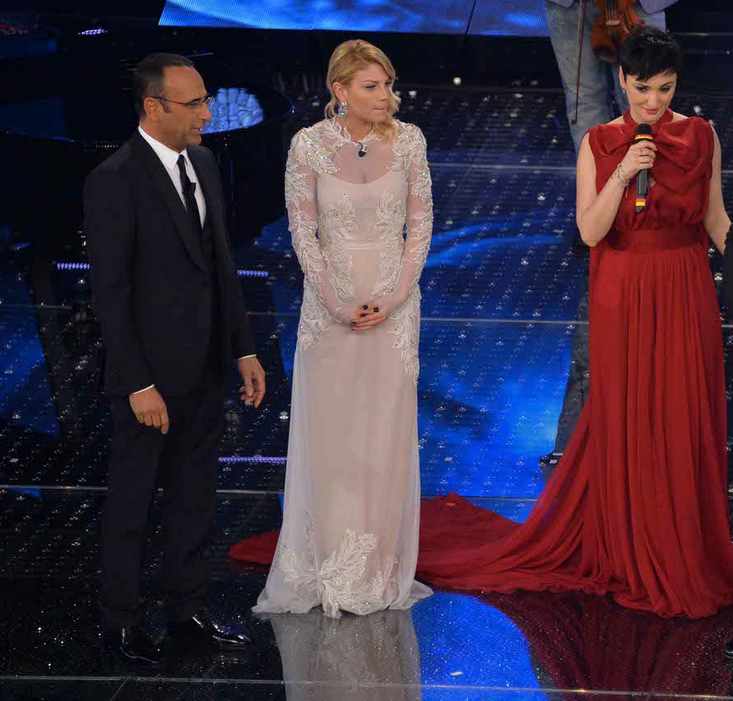 DOPO LA FINE DI SANREMO, CARLO CONTI SFOGA LA SUA RABBIA CON LE DUE VALLETTE: ECCO COSA ACCADEVA - 19/02/2015
