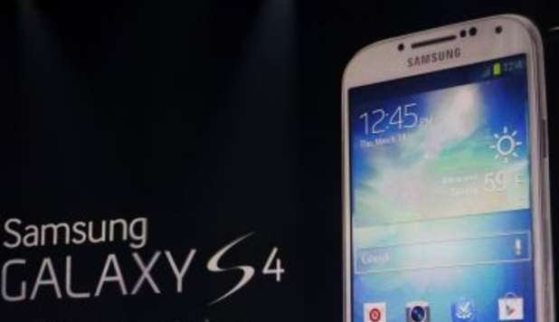 GALAXY S4, È RIVOLUZIONE: LO CONTROLLI CON GLI OCCHI E TI DICE COME STAI - FOTO - 15/03/2013
