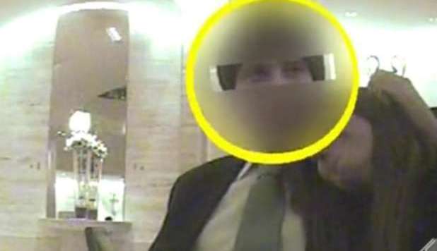 ADESCA RAGAZZE SU FB: 'SONO BULGARI'. MANIACO SMASCHERATO - VIDEO - 22/04/2013