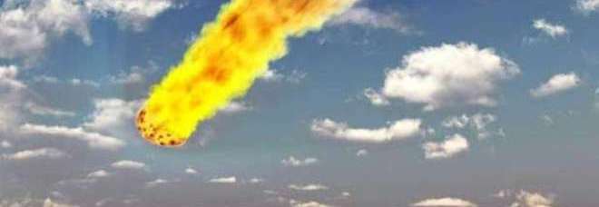 MISTERO NELLA NOTTE NEI CIELI ITALIANI: UNA PALLA INFUOCATA NEL CIELO. ''FORSE UN METEORITE'' - 03/09/2013
