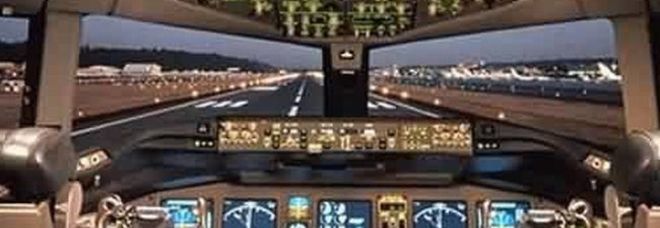 DUE PILOTI CONFESSANO: ''DORMITO IN VOLO, AEREO SALVATO DAL PILOTA AUTOMATICO'' - 26/09/2013