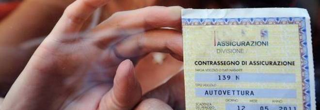 RC AUTO, ADDIO AL TAGLIANDO DI CARTA: ARRIVA IL CHIP CONTRO LE TRUFFE - 05/10/2013