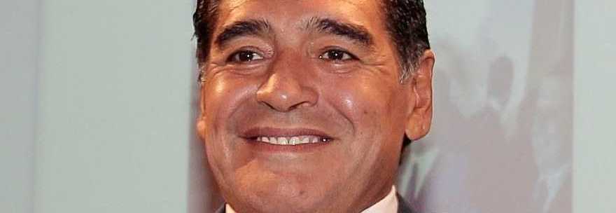 MARADONA: ''NAPOLI MERITA ALTRI SUCCESSI. AGUERO È UN FIFONE'' - 29/10/2013