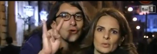GANRIELE PAOLINI E' ACCUSATO DI PROSTITUZIONE MINORILE - ECCO IL RACCONTO DELLE VITTIME - 11/11/2013