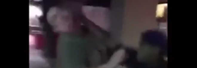 'KNOCKOUT GAME', MANIA IN USA: TEENAGER PRENDONO A PUGNI I PASSANTI, GIÀ 3 MORTI - 19/11/2013