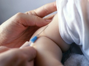 BIMBO DOPO IL VACCINO HA RIPORTATO DANNI GRAVISSIMI E PERMANENTI - NON SARA' RISARCITO DAL MINISTERO - 20/11/2013