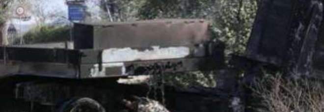 COMMANDO ASSALTA PORTAVALORI SU A14 IN PUGLIA: FURGONE SVALIGIATO, PRESO DENARO - 06/12/2013