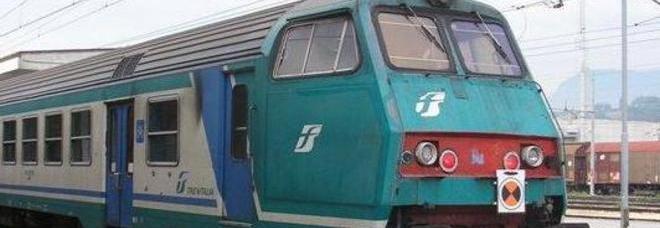 TRENI DA INCUBO, ECCO LA CLASSIFICA DELLE PEGGIORI LINEE FERROVIARIE D'ITALIA - 09/12/2013