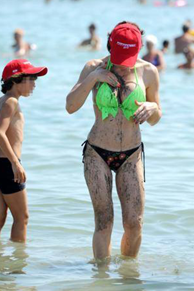 ''VIVO CON 3000 EURO, 2 APPARTAMENTI MA COMPRO AL MERCATINO'' CONFESSIONE SHOCK DI UNA VIP ITALIANA - 17/10/2015