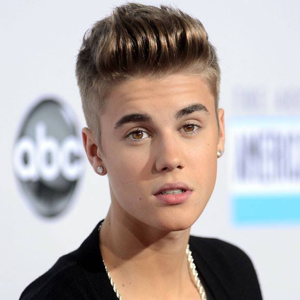 JUSTIN BIEBER SI RITIRA DALLA MUSICA - DELIRIO TRA I FAN - 19/12/2013