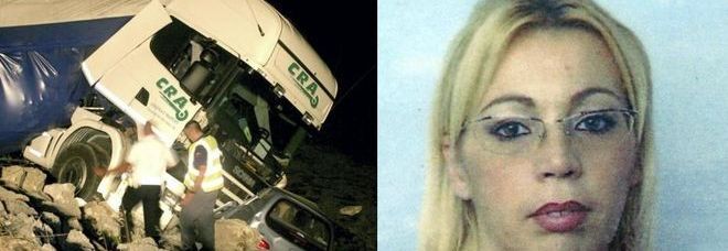 L'INPS CHIEDE AI FIGLI DI 15 E 19 ANNI I CONTRIBUTI DELLA MADRE MORTA IN UN INCIDENTE -FOTO - 20/12/2013