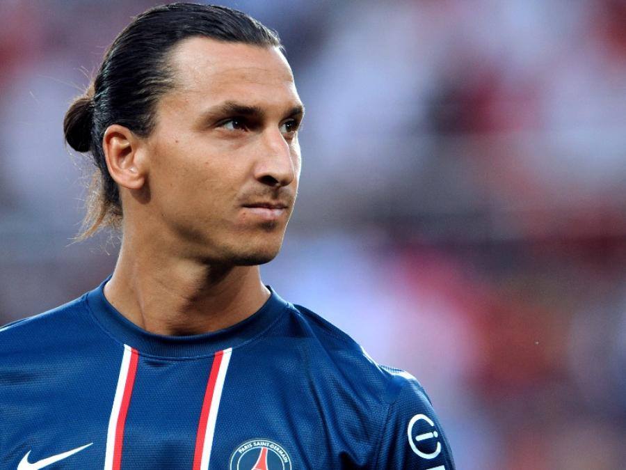 IBRAHIMOVIC VINCE IL PREMIO DI SPORTIVO DELL'ANNO, MA POLEMIZZA CON LE DONNE - LA DICHIARAZIONE - 25/12/2013