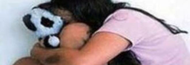 UBRIACO, ABUSA DELLA FIGLIA DELLA SUA COMPAGNA. LEI LO SCOPRE E LUI LA PICCHIA AL VOLTO: ARRESTATO - 27/12/2013