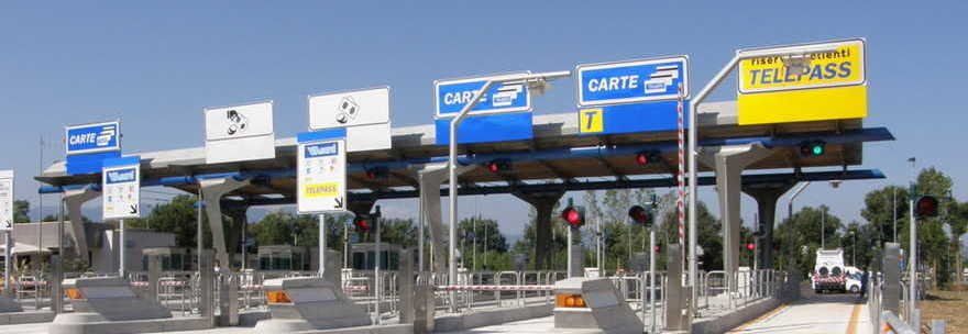 AUTOSTRADA, DA OGGI SCATTANO GLI AUMENTI: ECCO LA LISTA DI TUTTE LE TRATTE CON I RINCARI - 02/01/2014