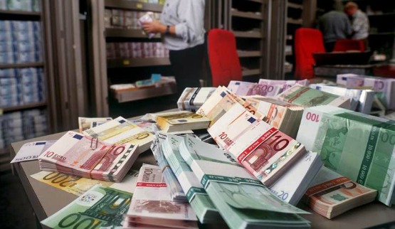 BONUS PER DISOCCUPATI, 700 EURO PER 6 MESI. STANZIATI 16 MILIONI DI EURO - ECCO CHI PUO' FARE DOMANDA - 15/01/2014
