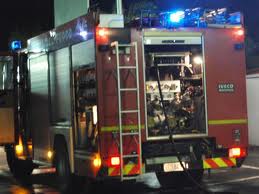 ROMA, VASTO INCENDIO ALLA CENTRALE ELETTRICA, BRUCIATI 65MILA LITRI DI OLIO . SQUADRE DI VIGILI - 16/01/2014