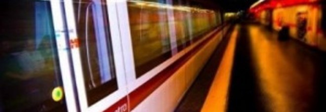 ROMA, TRAVOLTA DA UN TRENO A PARCO LEONARDO: RAGAZZA IN GRAVI CONDIZIONI, BRACCIO AMPUTATO - 06/02/2014