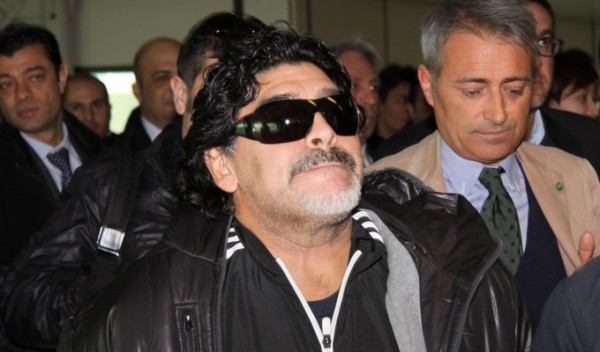 NAPOLI-ROMA, ARRIVA MARADONA AL SAN PAOLO: ''FARO' VINCERE IL NAPOLI E LA VERITA''' - FOTO - 11/02/2014