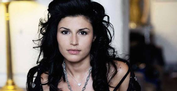 IL DRAMMA DI GIUSY FERRERI, RIVELATO A POCHI GIORNI DA SANREMO - 20/02/2014
