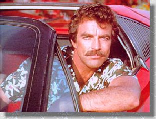 RICORDATE TOM SELLECK IL PROTAGONISTA DI MAGNUM P.I.? - ECCO COM'E' ORA - 04/03/2014