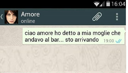 MANDA UN MESSAGGIO ALLA MOGLIE: LA SUA RISPOSTA E' SEMPLICEMENTE EPICA - 15/05/2016