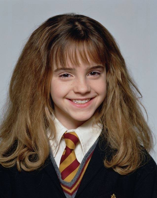 RICORDATE EMMA WATSON ADOLESCENTE IN ''HARRY POTTER'' - ECCO LA SEXY TRASFORMAZIONE - 22/03/2014