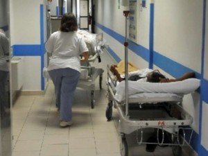 SI AMPUTA IL PENE E LO GETTA VIA: ''ECCO I MOTIVI DEL MIO FOLLE GESTO'' - 08/04/2014