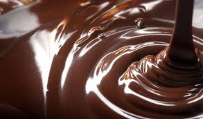 MANGIARE CIOCCOLATA INVECE DI SPALMARSI LA CREMA SOLARE? - 14/05/2014
