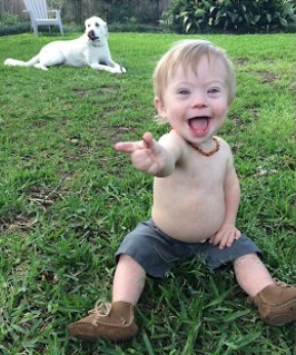 INSULTANO SUO FIGLIO DOWN SUI SOCIAL: UNA MADRE RISPONDE CON TUTTO IL SUO AMORE - 27/04/2014