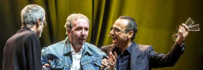 FRANCESCO NUTI, SHOW E COMMOZIONE A FIRENZE PER IL COMPLEANNO DELL'ATTORE MALATO - VIDEO - 12/05/2014