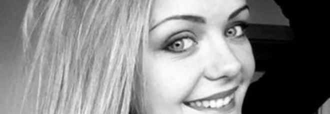FESTEGGIA IL DIPLOMA E MUORE A 17 ANNI SUL BUS CHE LA RIPORTA A CASA: ''STRONCATA DA UN INFARTO'' - 16/07/2014