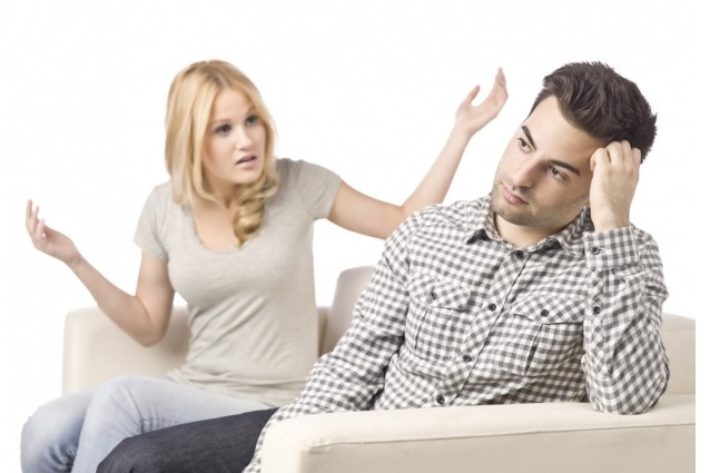 ECCO IL COMPORTAMENTO MASCHILE CHE FA INFURIARE LE DONNE - 25/07/2014