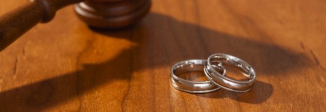 DIVORZIO BREVE, SÌ DELLA CAMERA AL TESTO: COMUNIONE BENI E APPLICAZIONE, COSA CAMBIA - 25/07/2014