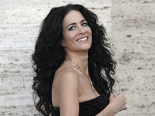 RANDI INGERMAN SHOCK: SONO MALATA E NON RIESCO A CURARMI'' - 02/06/2014
