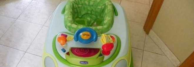 BIMBA DI 3 ANNI LANCIA DALLE SCALE IL FRATELLINO DI 5 MESI: IL PICCOLO RICOVERATO IN FIN DI VITA - 20/07/2014