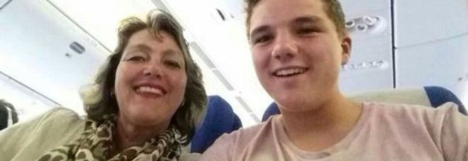 AEREO ABBATTUTO, L'ULTIMO SELFIE DI MADRE E FIGLIO POCO PRIMA DELLA TRAGEDIA - 20/07/2014