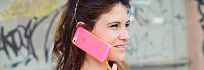 ECCO FONHANDLE, IL MANICO PER SMARTPHONE PERFETTO PER IL SELFIE - 02/10/2014