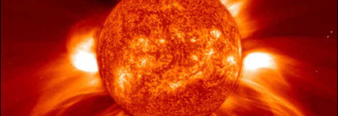 SUPER TEMPESTA SOLARE IN ARRIVO. L'ALLARME: ''I GOVERNI PRENDANO SUBITO CONTROMISURE'' - 03/08/2014