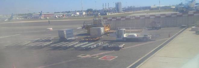 DUE BOATI A ROMA: AEREO SCORTATO A FIUMICINO DA DUE CACCIA, PAURA PER L'ALLARME BOMBA - 14/09/2014