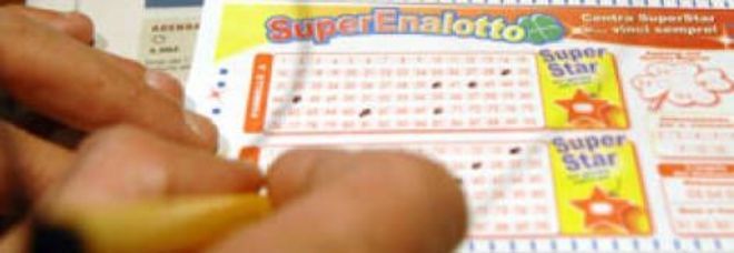 SUPERENALOTTO, CERCASI DISPERATAMENTE VINCITORE DI 500MILA EURO: ANCORA DUE GIORNI PER RISCUOTERE - 02/10/2014