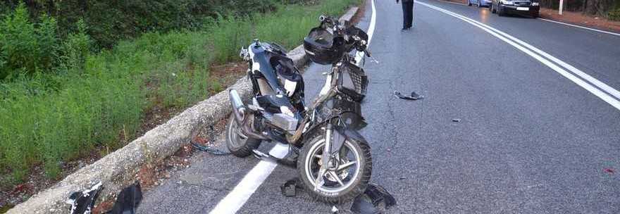 ROMA, ROMENO UBRIACO INVESTE UN MOTORINO: GRAVISSIMI DUE RAGAZZINI DI 15 E 16 ANNI - 06/10/2014
