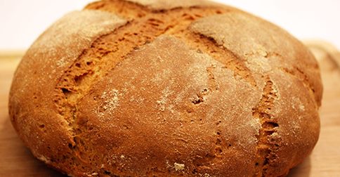 LA BRUTTA SORPRESA NEL PANE: SCATTANO LE DENUNCE - FOTO ALL'INTERNO - 14/10/2014