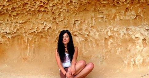 STUDENTESSA MORTA PER COLPA DI UN SELFIE - FOTO - 06/11/2014