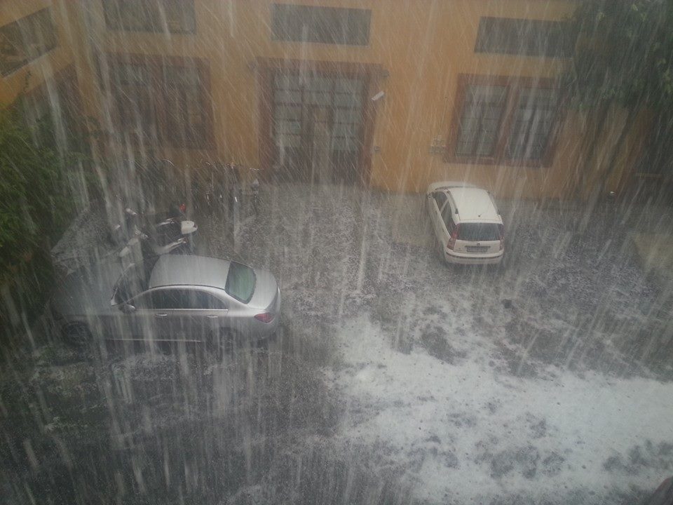 BOMBA D'ACQUA SU ROMA: ALLAGAMENTI E TRAFFICO IN TILT - VIDEO - 06/11/2014